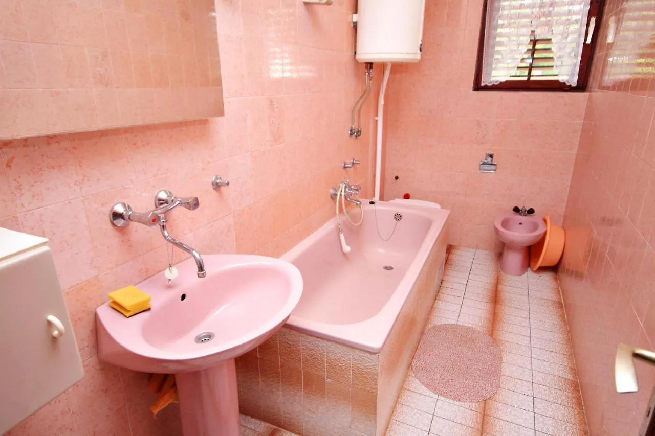 Apartment Malinska 5284A Croatia