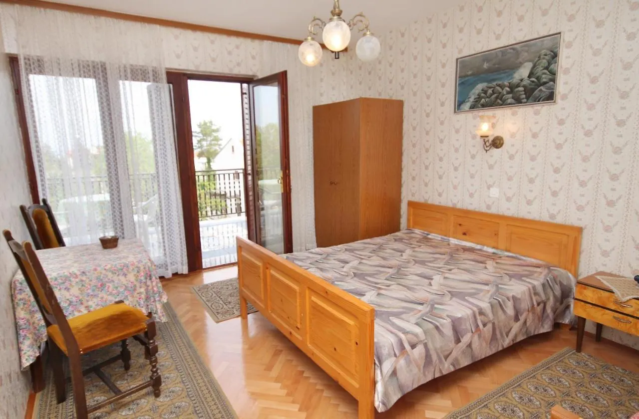 Apartment Malinska 5284A