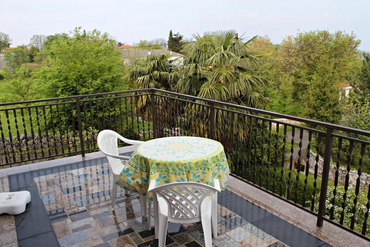 Apartment Malinska 5284A